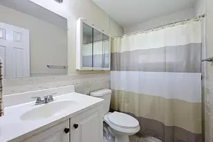 7210 NW 77th St, Tamarac, FL 33321 - Photo 21