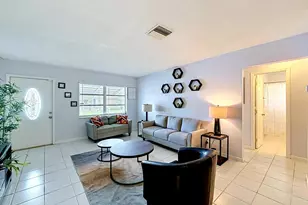 7210 NW 77th St, Tamarac, FL 33321 - Photo 5