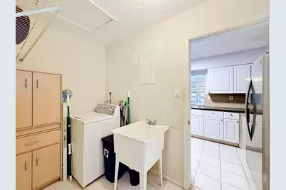 7210 NW 77th Street, Tamarac, FL 33321 - Photo 23