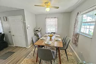 8545 SE Mars St, Hobe Sound, FL 33455 - Photo 5