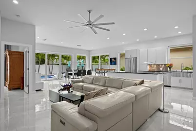 169 Hampton Circle, Jupiter, FL 33458 - Photo 9