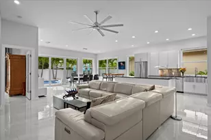 169 Hampton Cir, Jupiter, FL 33458 - Photo 9