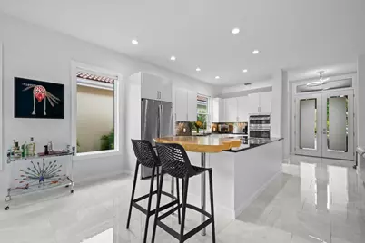 169 Hampton Circle, Jupiter, FL 33458 - Photo 3
