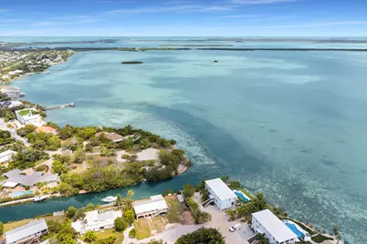 17387 Dolphin Street E, Sugarloaf Key, FL 33042 - Photo 55