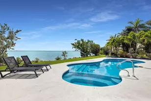 17387 Dolphin St E, Sugarloaf Key, FL 33042 - Photo 7