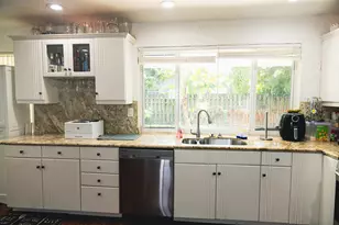 7210 NW 22nd St, Sunrise, FL 33313 - Photo 17