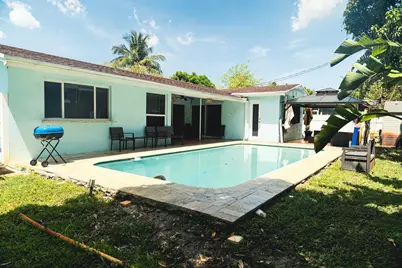 7210 NW 22nd Street, Sunrise, FL 33313 - Photo 3