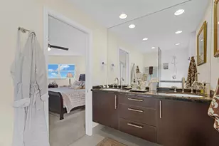 818 SE 4th St, Fort Lauderdale, FL 33301 - Photo 19