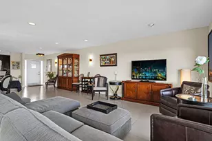 818 SE 4th St, Fort Lauderdale, FL 33301 - Photo 13