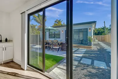 225 NE 10th Street, Delray Beach, FL 33444 - Photo 45