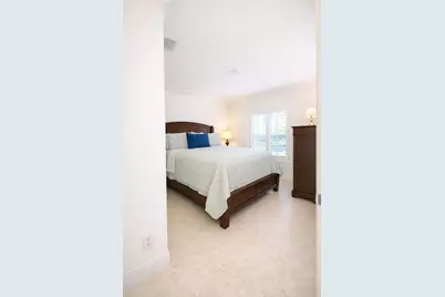 9315 Bridgeport Drive, West Palm Beach, FL 33411 - Photo 11