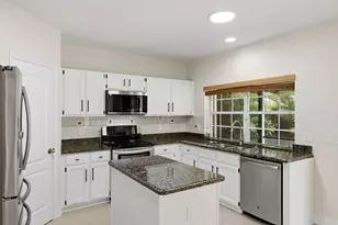 7555 Live Oak Dr, Coral Springs, FL 33065 - Photo 17