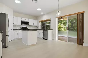 7555 Live Oak Dr, Coral Springs, FL 33065 - Photo 13