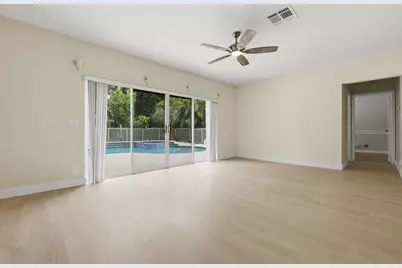 7555 Live Oak Drive, Coral Springs, FL 33065 - Photo 7