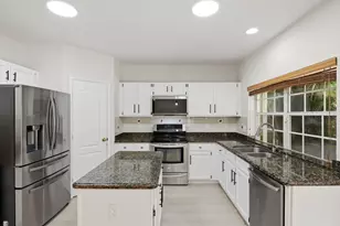 7555 Live Oak Dr, Coral Springs, FL 33065 - Photo 15