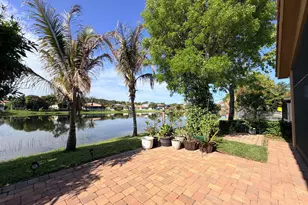 2165 Newport Isles Blvd, Port Saint Lucie, FL 34953 - Photo 17
