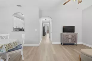10581 NW 56th Pl, Coral Springs, FL 33076 - Photo 13