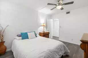 116 Lake Emerald Dr, Oakland Park, FL 33309 - Photo 17