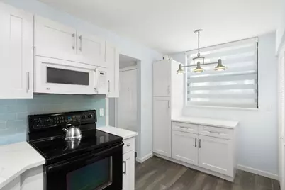 116 Lake Emerald Drive #101, Oakland Park, FL 33309 - Photo 13
