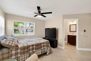 2034 NW 52nd St, Boca Raton, FL 33496 - Photo 23