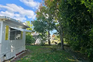 8122 SE Skylark Ave, Hobe Sound, FL 33455 - Photo 7
