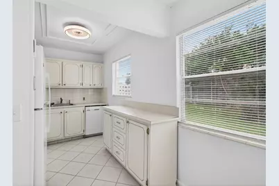 360 Fanshaw, Boca Raton, FL 33434 - Photo 21