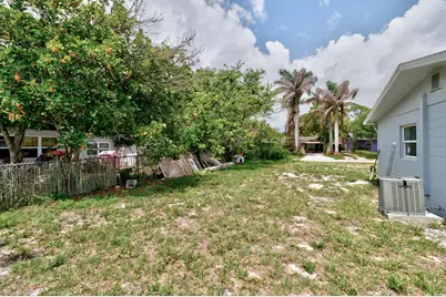 775 SW 4th Pl Place SW, Vero Beach, FL 32962 - Photo 27