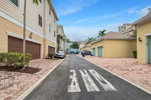 105 E Pigeon Plum Dr, Jupiter, FL 33458 - Photo 31