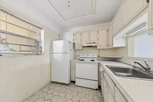 4411 NW 16th St, Lauderhill, FL 33313 - Photo 7
