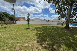 532 SW Buswell Ave, Port Saint Lucie, FL 34983 - Photo 35