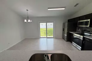 532 SW Buswell Ave, Port Saint Lucie, FL 34983 - Photo 9