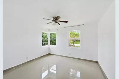 941 NE 23rd Court, Pompano Beach, FL 33064 - Photo 21