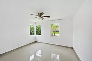 941 NE 23rd Ct, Pompano Beach, FL 33064 - Photo 21