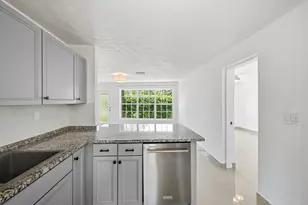 941 NE 23rd Ct, Pompano Beach, FL 33064 - Photo 11