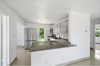 941 NE 23rd Court, Pompano Beach, FL 33064 - Photo 9