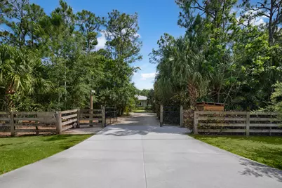 9010 Valley Oak Place, Jupiter, FL 33478 - Photo 3