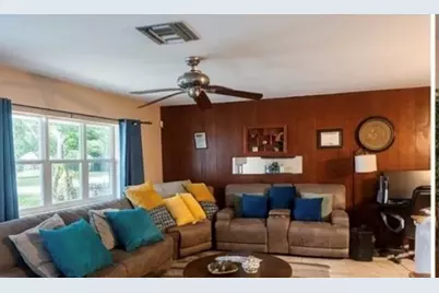 729 Ilex Court, West Palm Beach, FL 33403 - Photo 7