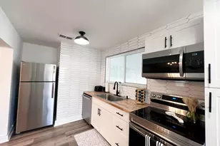 727 S N St, Lake Worth Beach, FL 33460 - Photo 3