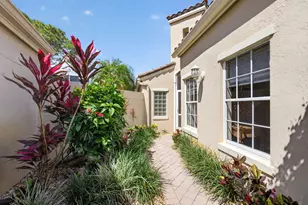 48 Via Del Corso, Palm Beach Gardens, FL 33418 - Photo 9