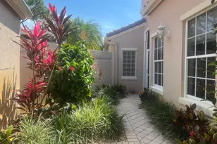 48 Via Del Corso, Palm Beach Gardens, FL 33418 - Photo 3