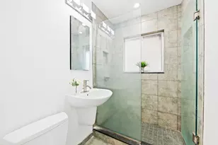 2020 NE 4th Ave, Wilton Manors, FL 33305 - Photo 5