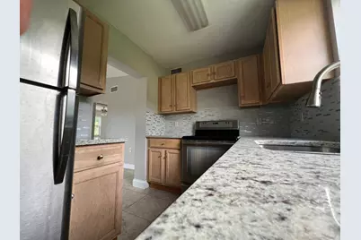 1883 Breezy Lane, West Palm Beach, FL 33417 - Photo 3