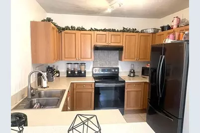 717 Talia Circle, Palm Springs, FL 33461 - Photo 11