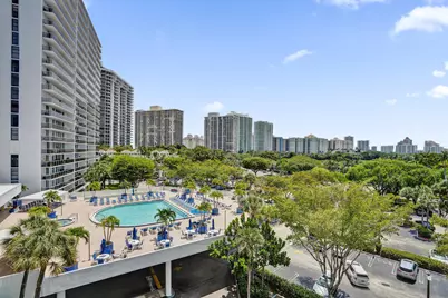 3701 N Country Club Drive #605, Aventura, FL 33180 - Photo 11