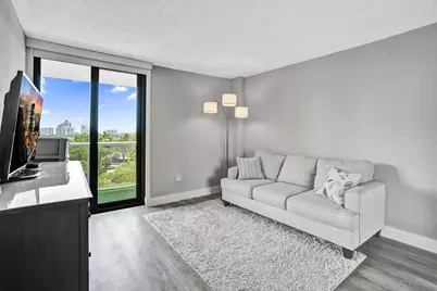 3701 N Country Club Drive #605, Aventura, FL 33180 - Photo 9