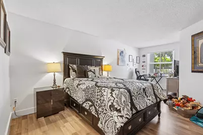 9625 NW 1st Court #11-101, Pembroke Pines, FL 33024 - Photo 19