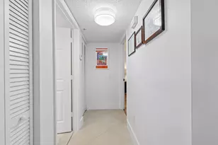 9625 NW 1st Ct, Pembroke Pines, FL 33024 - Photo 17