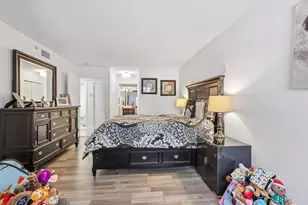 9625 NW 1st Ct, Pembroke Pines, FL 33024 - Photo 21