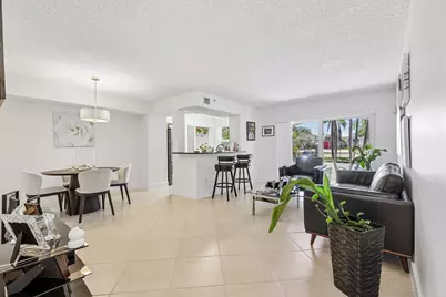 9625 NW 1st Court #11-101, Pembroke Pines, FL 33024 - Photo 9