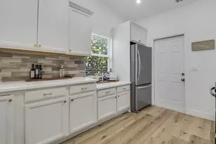 171 Greentree Cir, Jupiter, FL 33458 - Photo 11